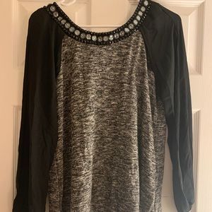 Yumi Kim Gray/Black blouse with sheer sleeves
